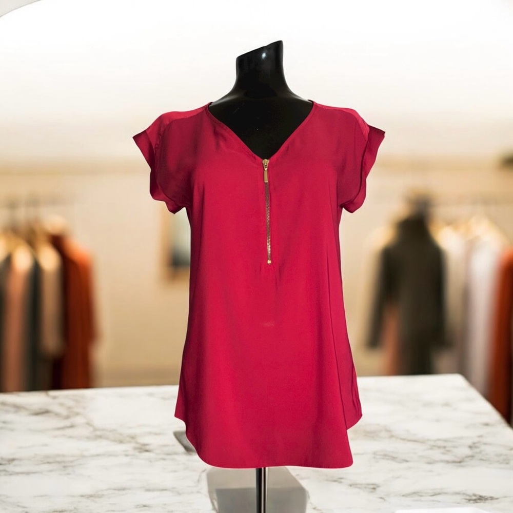 Express Vibrant Cranberry Red V-Neck with Gold Zipper Blouse Sz S - Picture 2 of 7